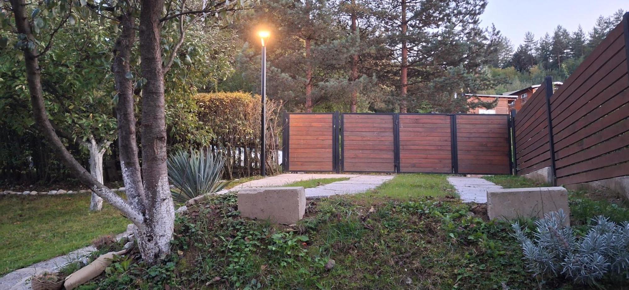 Pyramid Holiday House Вісоко Екстер'єр фото